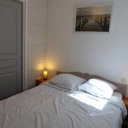 St Cyprien De Charme Avec Piscine Holiday home *
